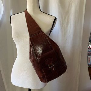 Oroton Australia leather crossbody pack